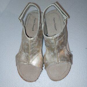 Pierre Dumas Gold Wedge Sandal New classy